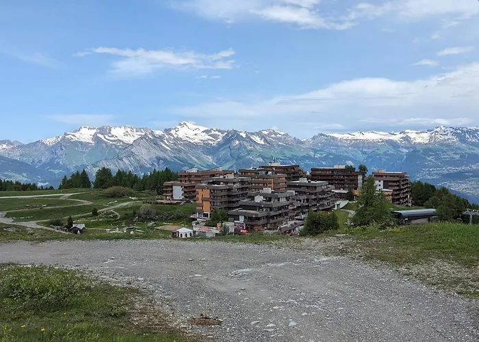 Ski-in, Ski-out Thyon Кемпинг *