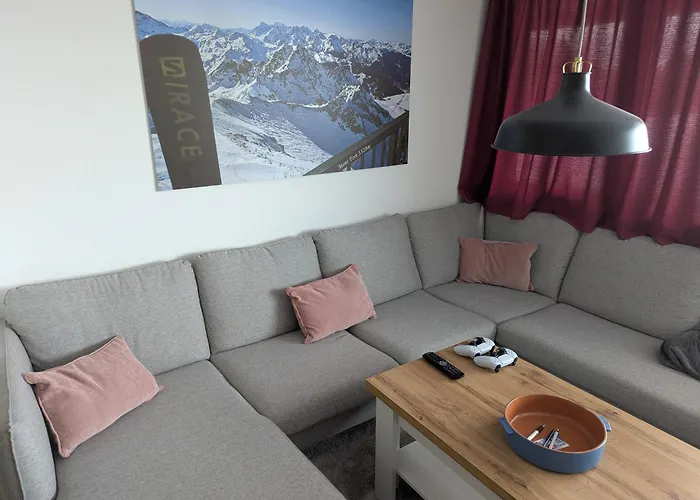 Ski-in, Ski-out Thyon Kemping *
